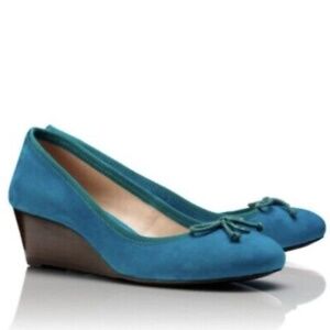 Tory Burch Suede Chelsea Wedge Shoes Teal Blue Size 8.5